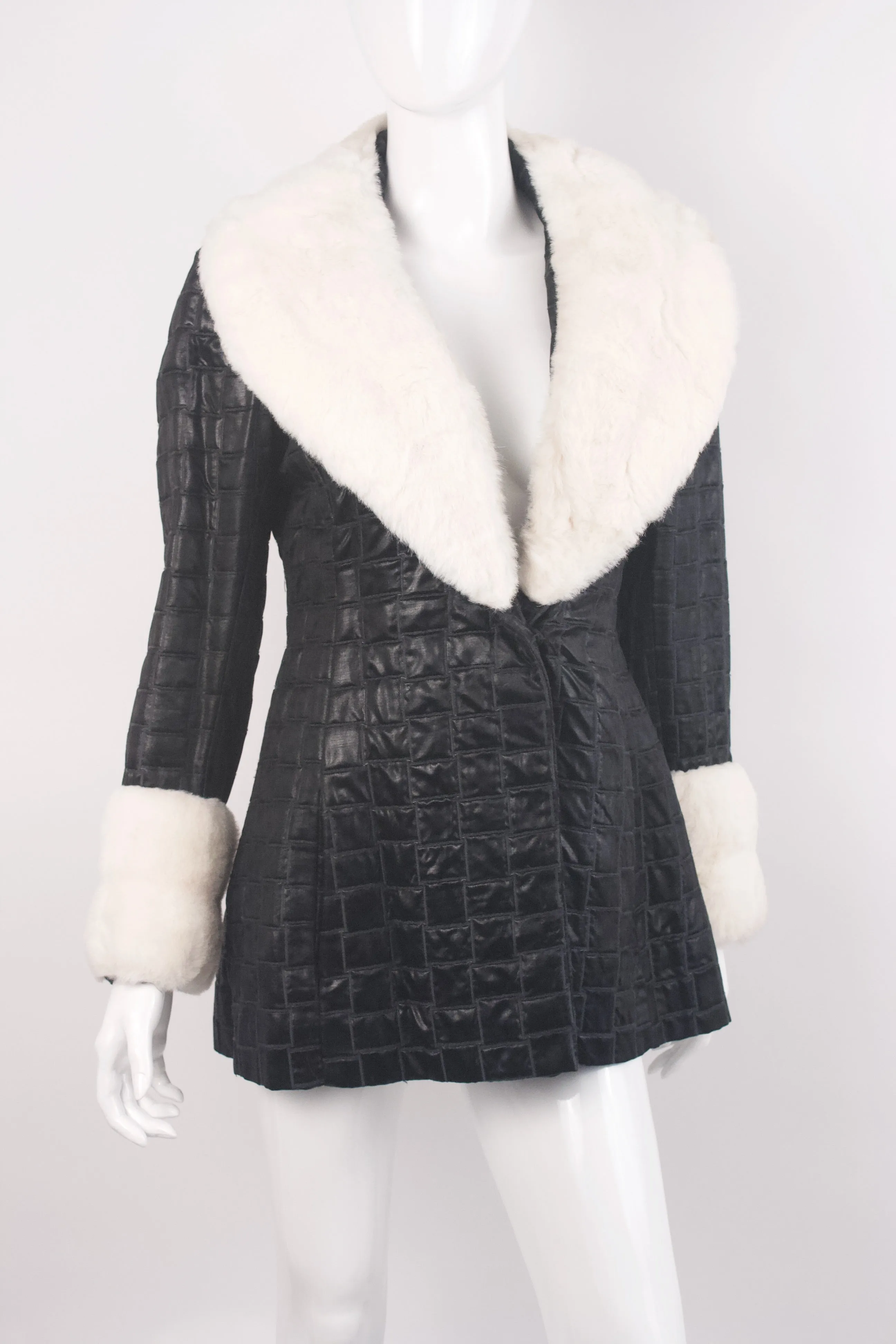 1960s Vintage LILLI ANN Quilted Coat with Faux Fur