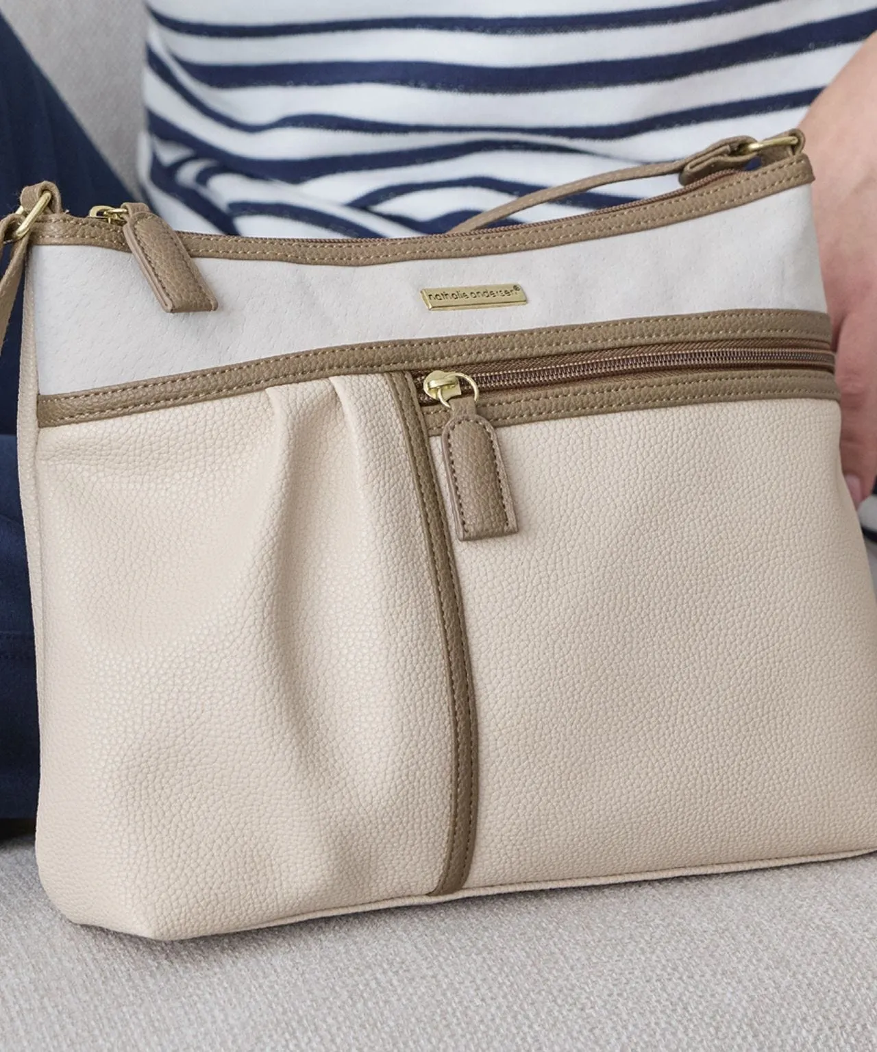 Convenient Shoulder Bag