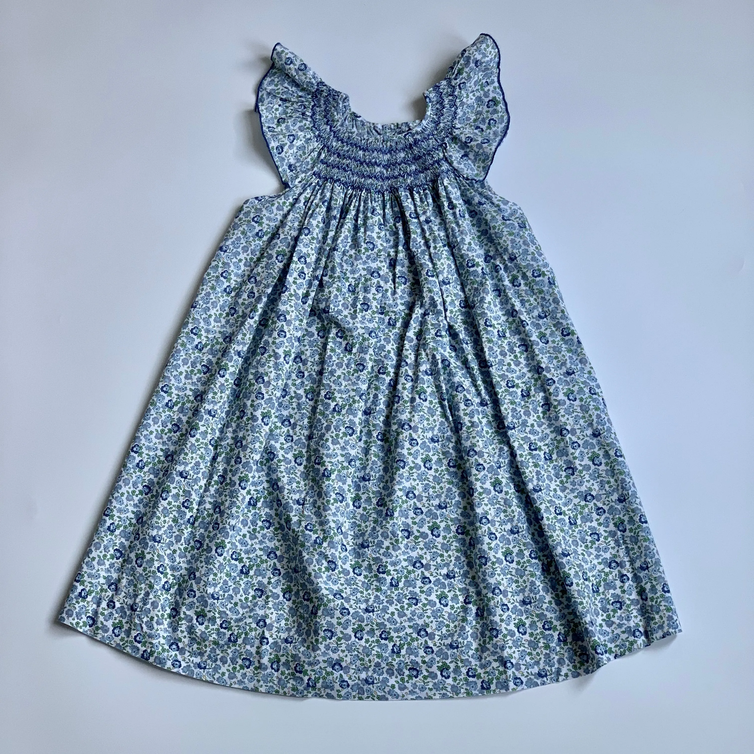 Blue Floral Smocked Dress: 5 Years