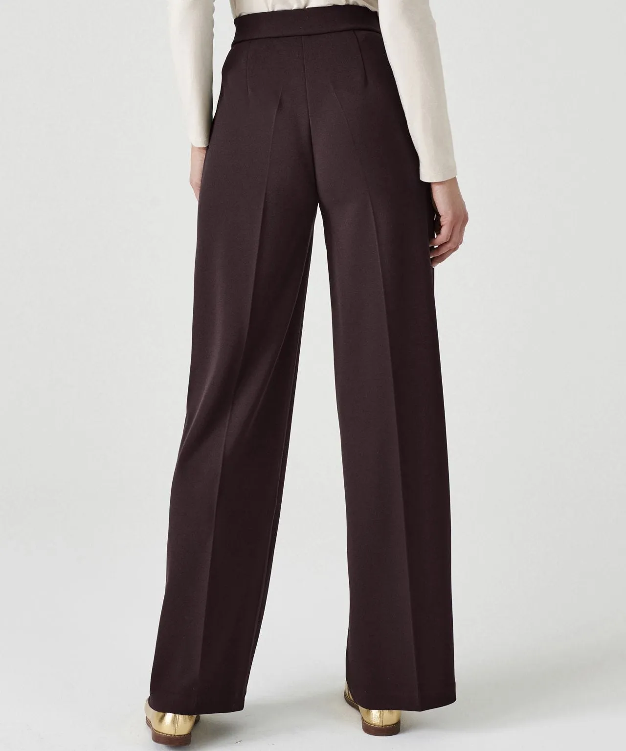 Comfort Fit Wide-Leg Trousers