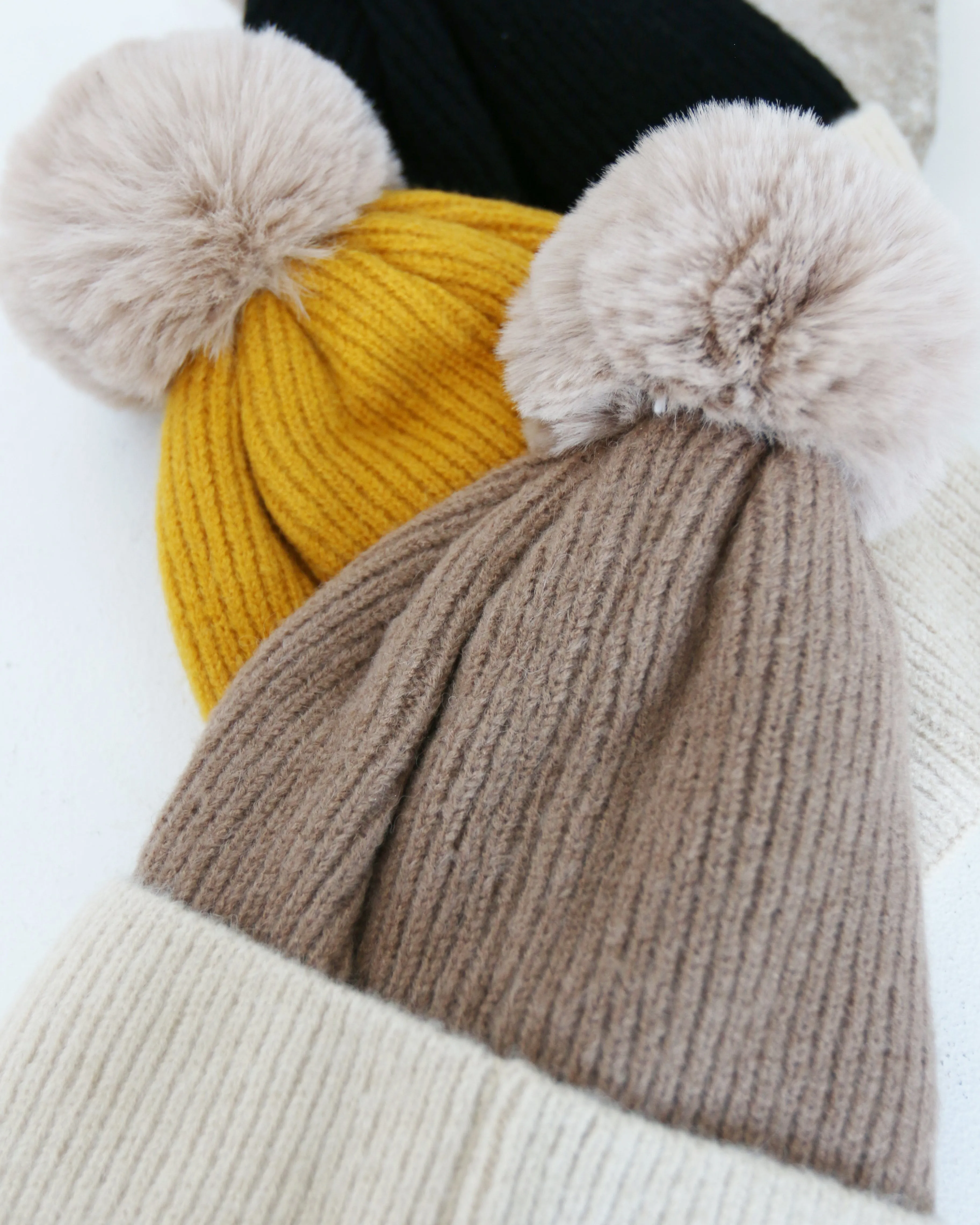 Ribbed Beanie in Two-Tone