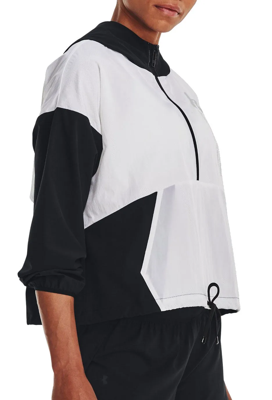 Under Armour Black/Black Womens Woven Graphic Jacket