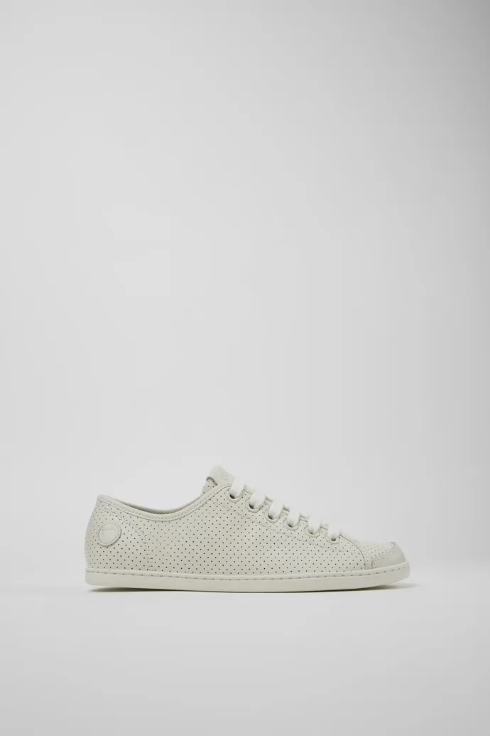 Women's Uno White Sneaker.