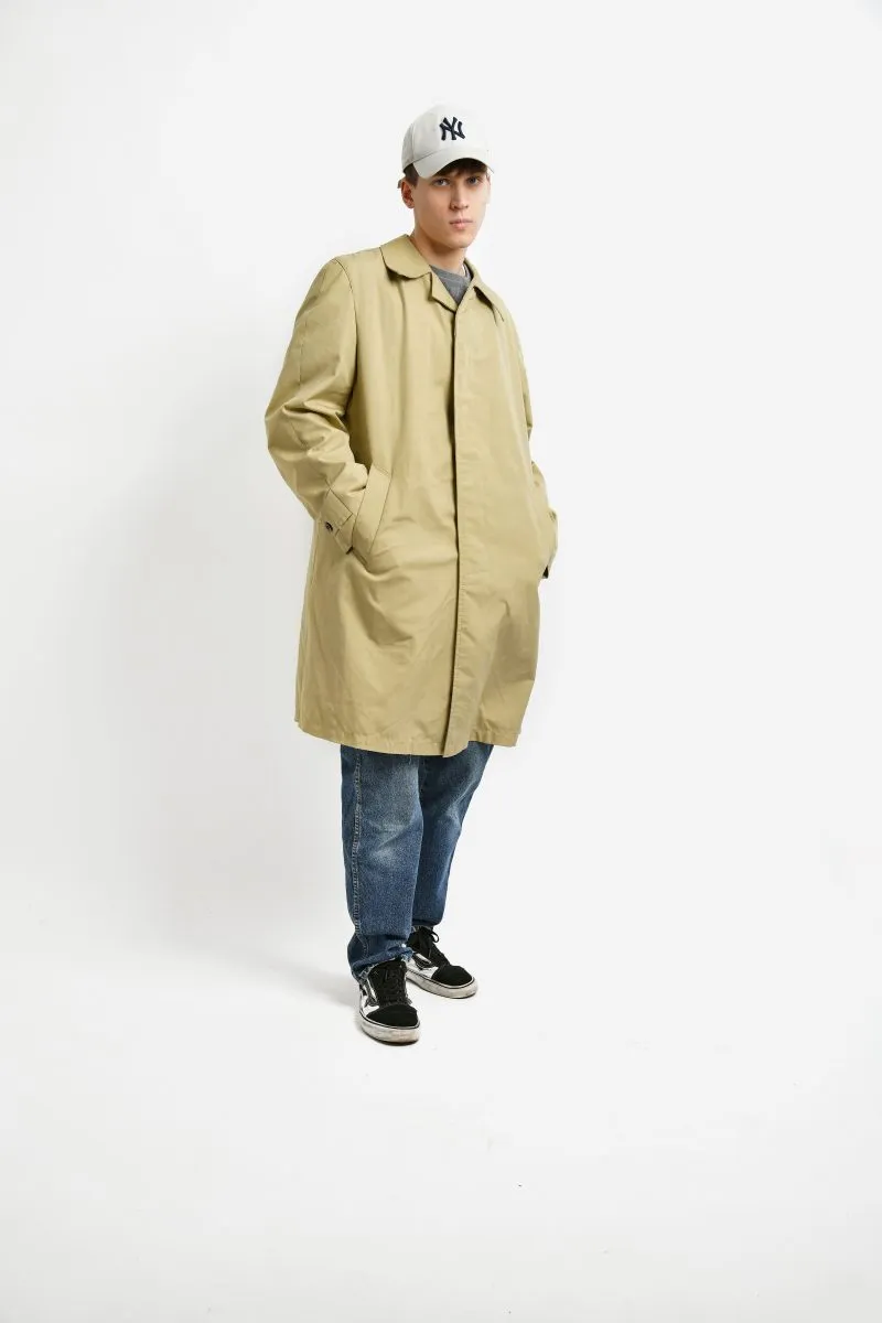 Vintage Men's Beige Mac Coat from the 90s