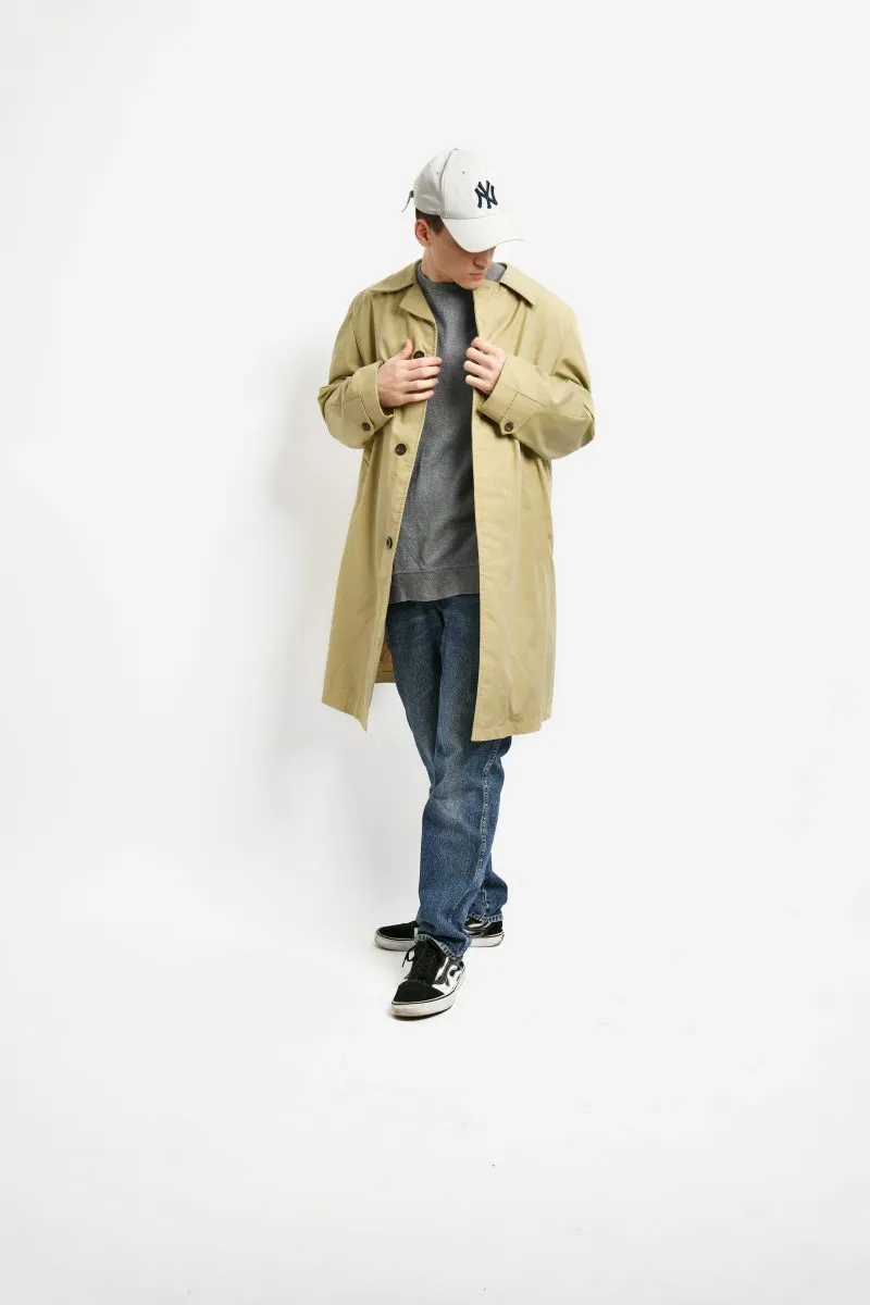 Vintage Men's Beige Mac Coat from the 90s