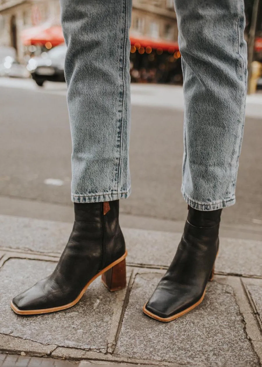 Vintage Black Leather Ankle Boots - West Style