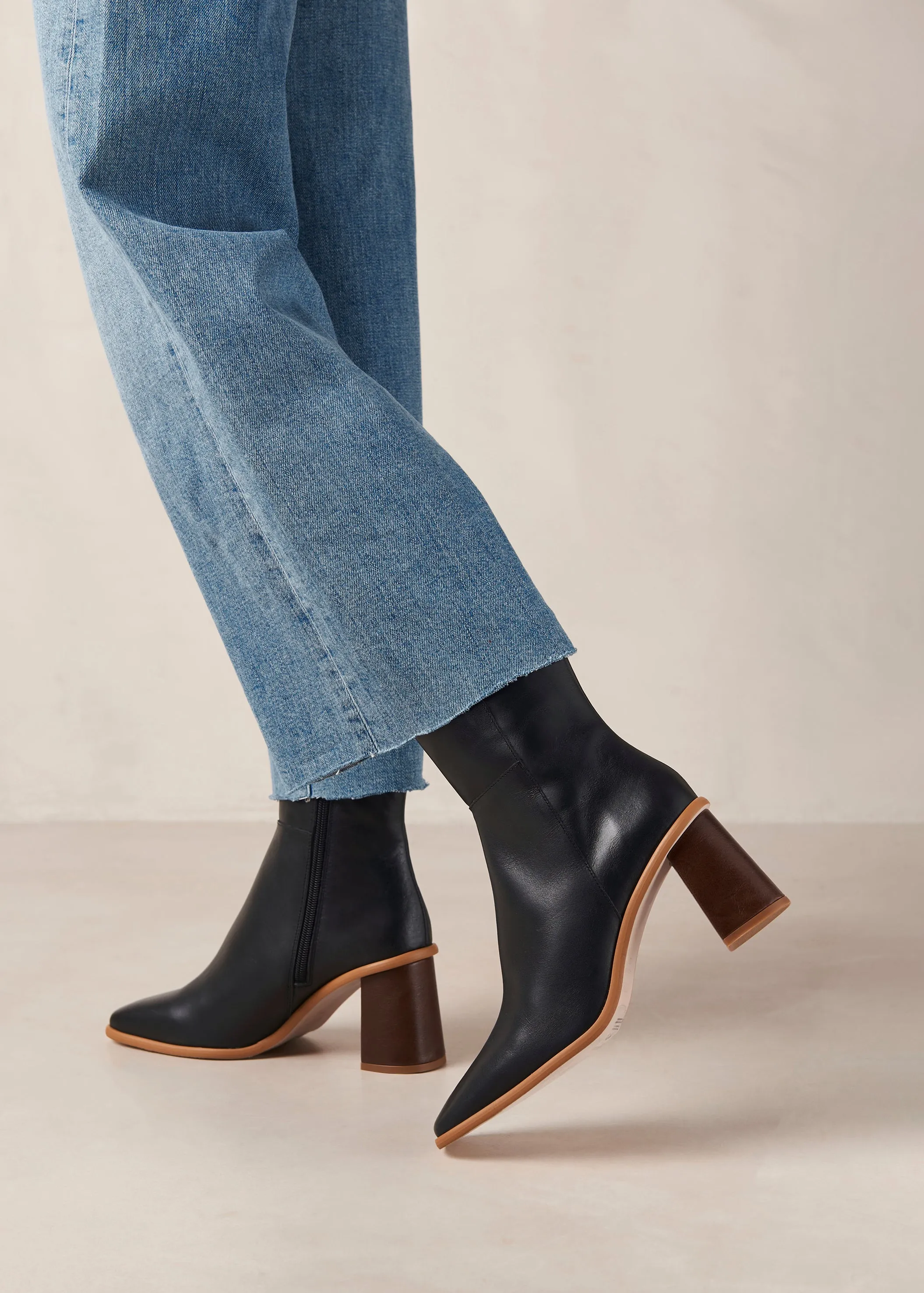 Vintage Black Leather Ankle Boots - West Style