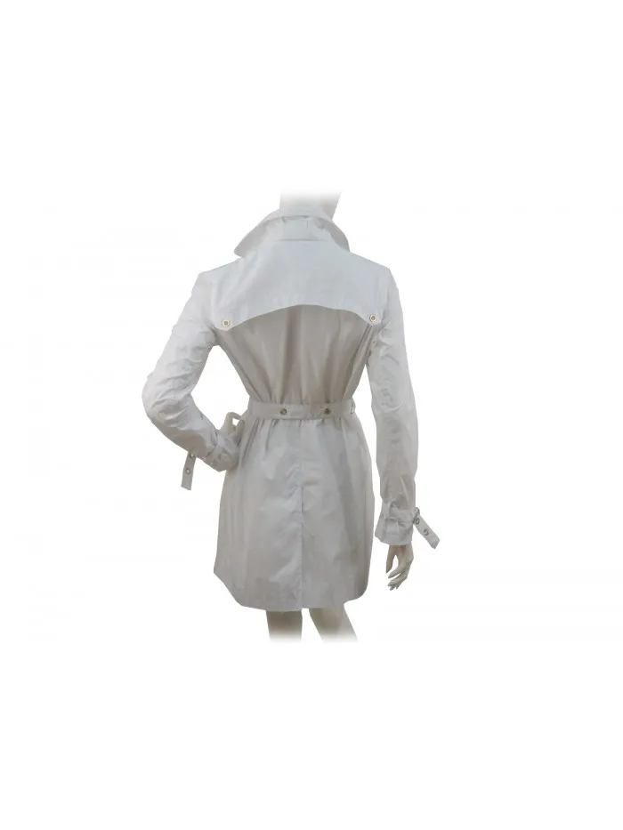 Woman's white trench coat - Who's Who