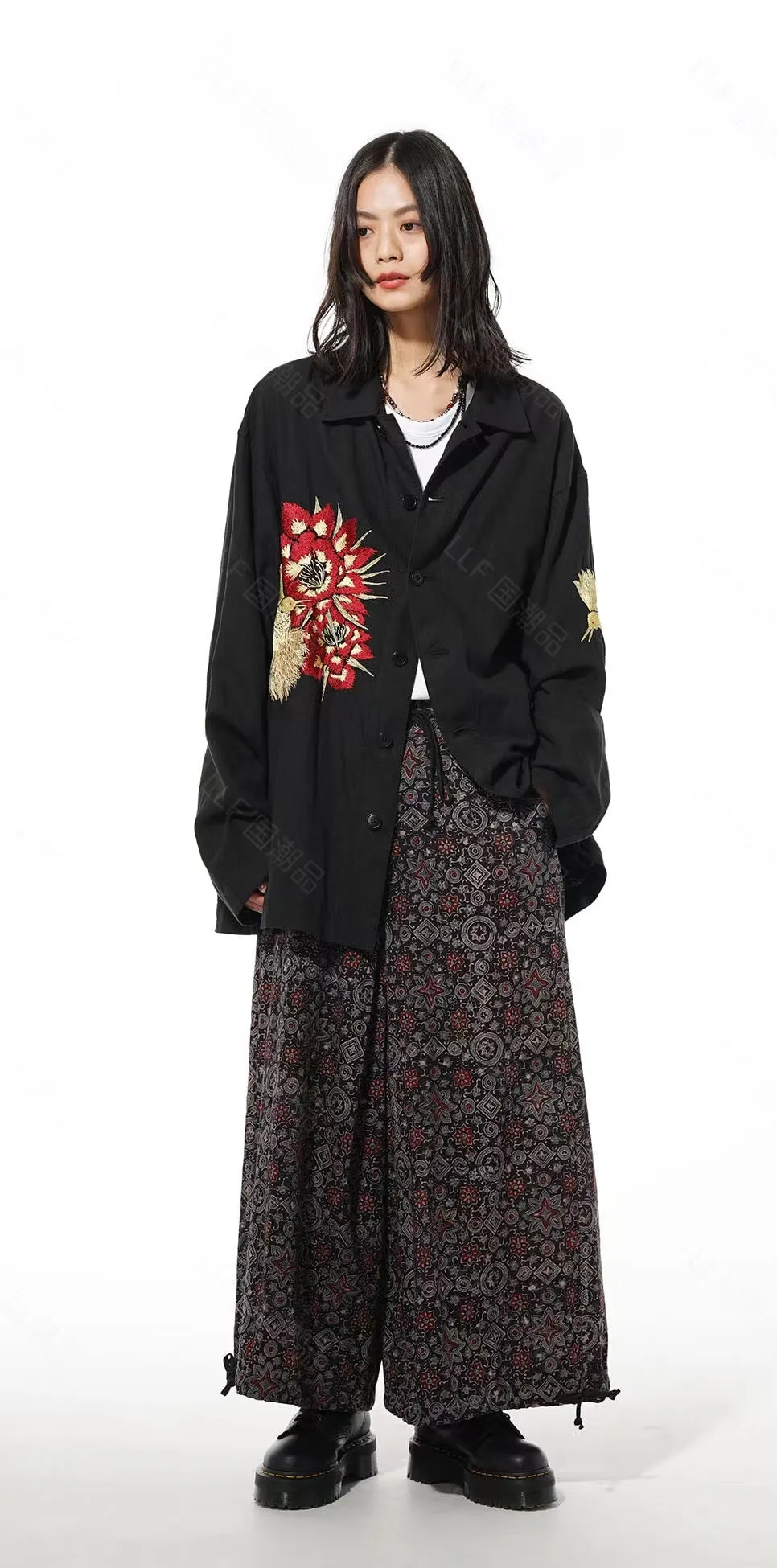 Yohji Yamamoto silk-linen jacket with hummingbird embroidery